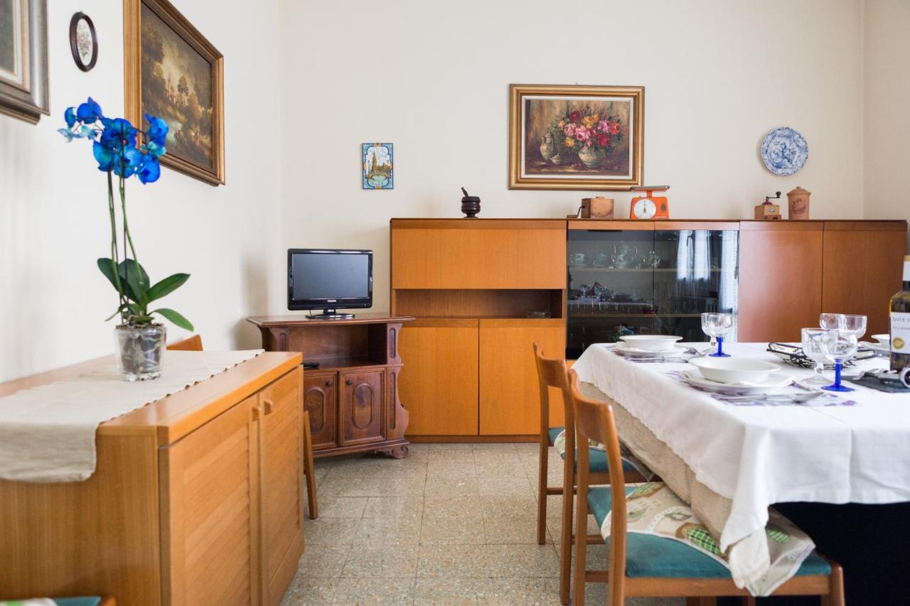 A Pochi Passi Dal Centro E Dall'Ospedale Di Parma Leilighet Eksteriør bilde